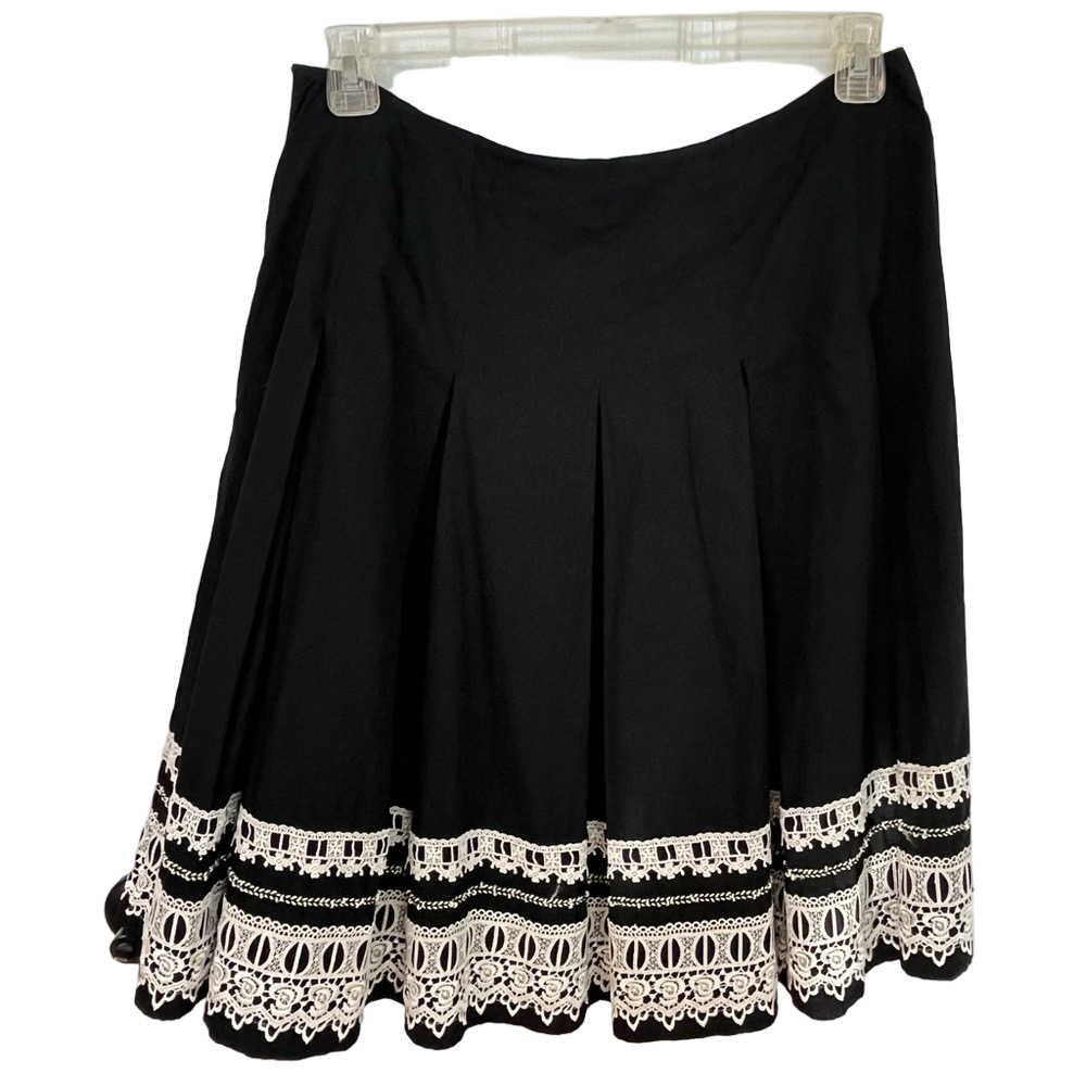 NY&C Black Box Pleated Skirt Ivory Crochet Lace Trim Midi 10 Dark Academia Goth